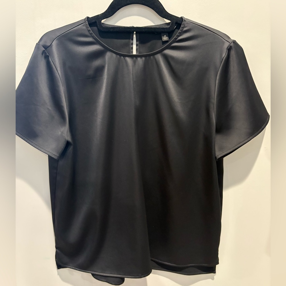 Banana Republic Black Relaxed Silky Tee